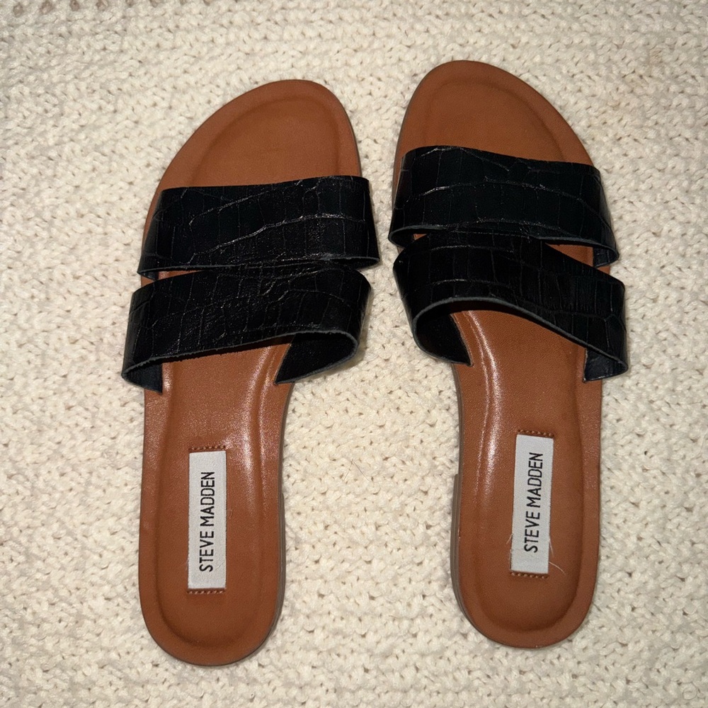 Steve Madden Black Croc-Embossed Slide Sandals